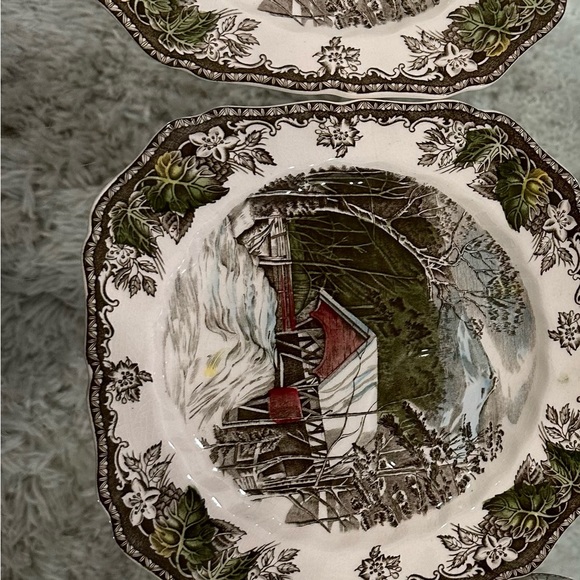 Johnson Brothers The Friendly Village Snack Set Square Plate Cup Covered Bridge - Picture 5 of 11